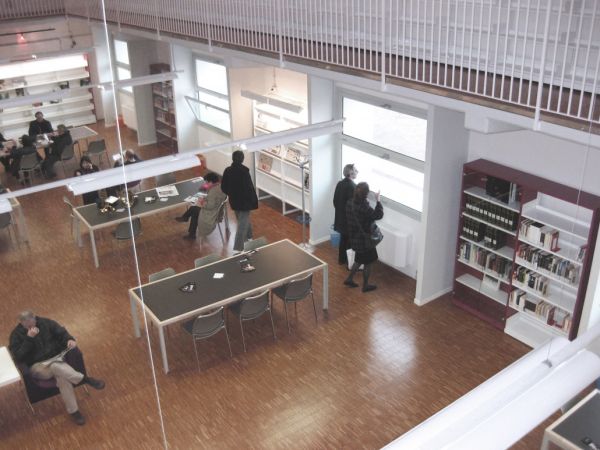 biblioteca-valvassori-peroni-milano-15-1030x773C7F24B07-66CB-D823-3044-4629F18D4AA5.jpg